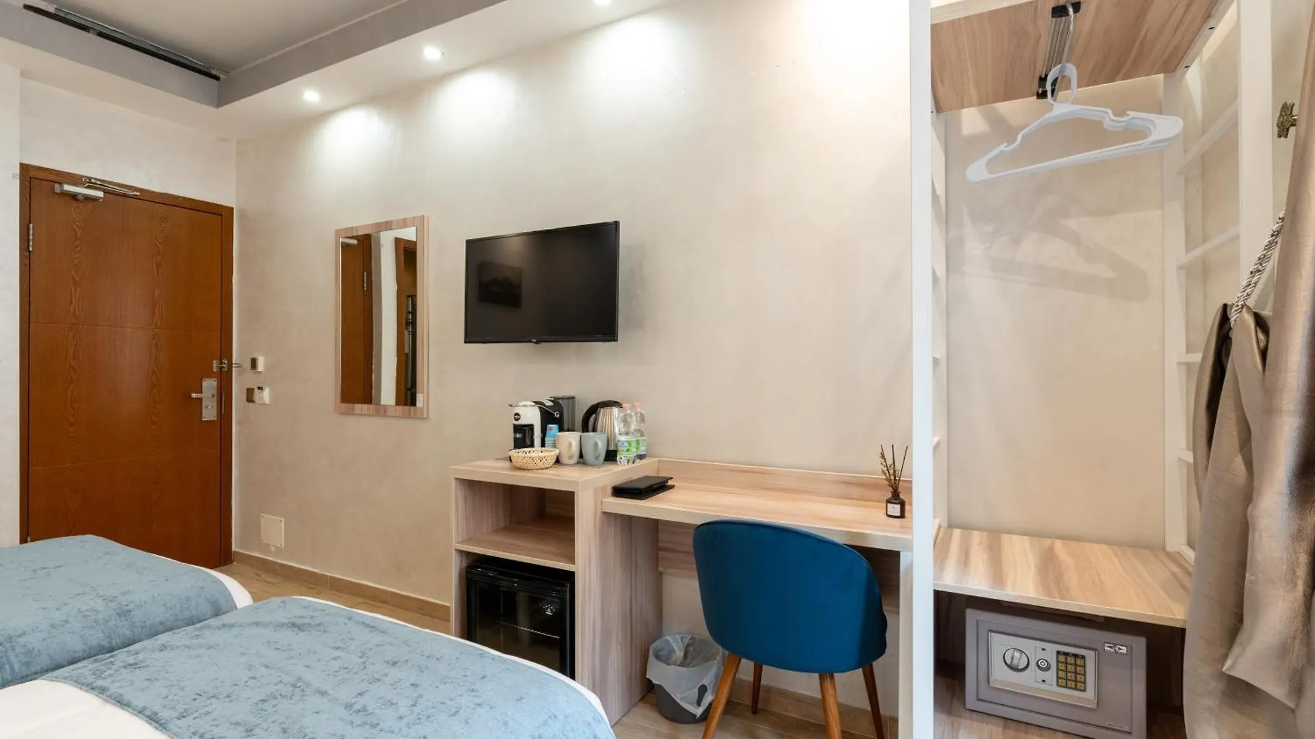 Rome Love Hotel