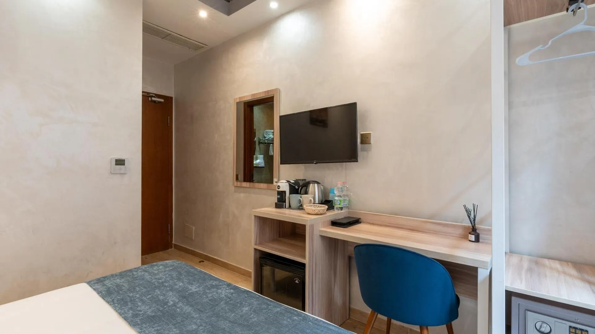 Rome Love Hotel
