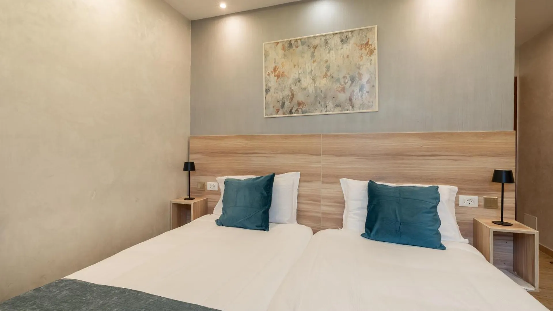 Rome Love Hotel 0*,